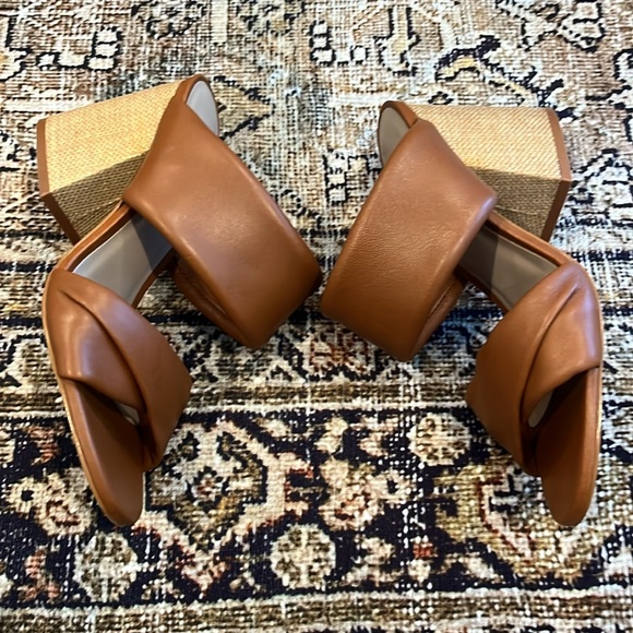 Steve Madden brown summer heels - Picture 3 of 5